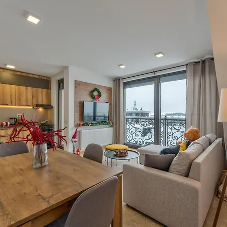 Infinity View Apartment *