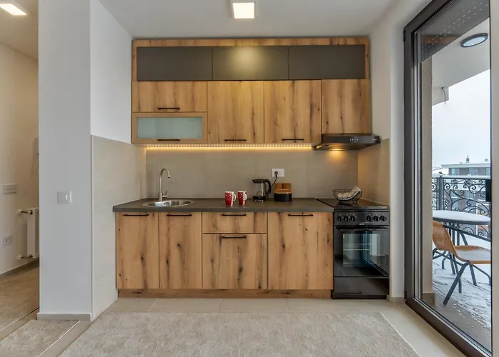 Infinity View Апартаменты *